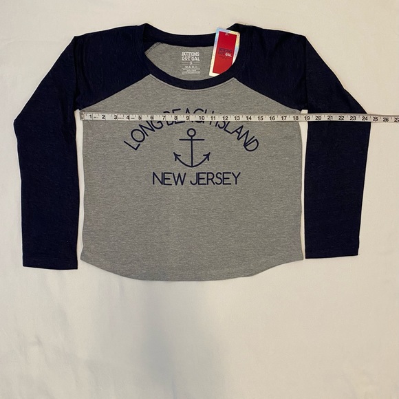 Long Beach Island crop top - Picture 4 of 4